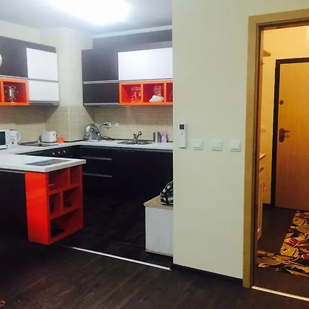 Апартамент Orange In Royal City *